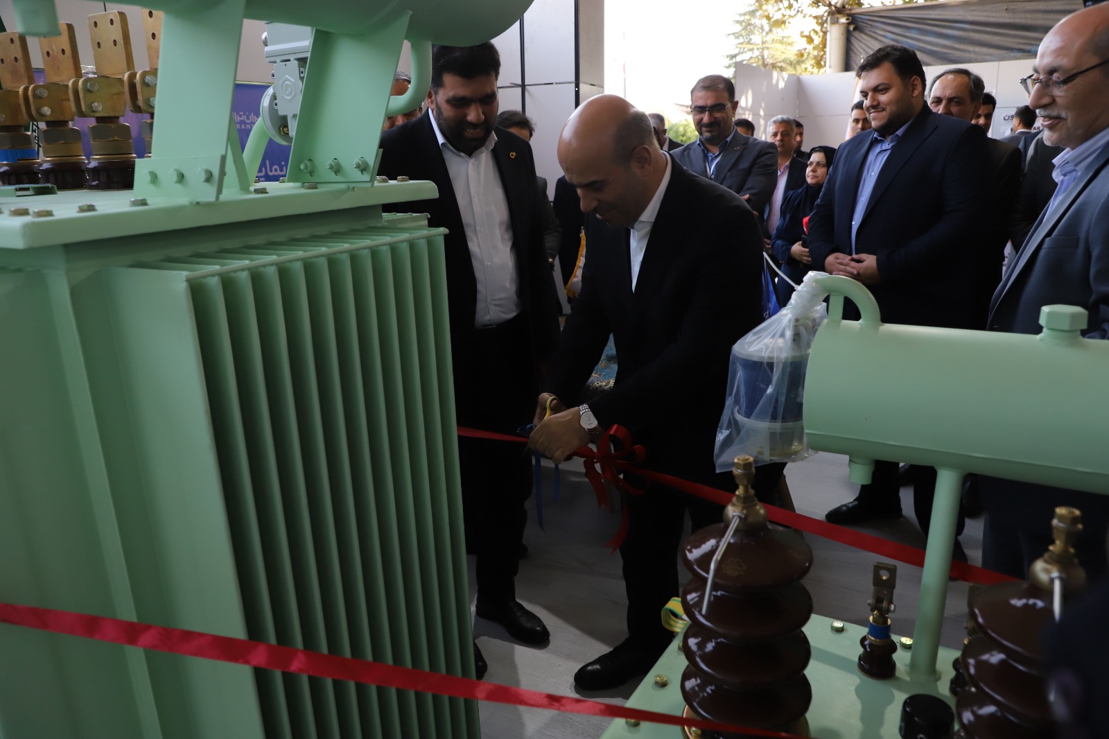 رونمایی از نخستین ترانسفورماتور ویژه نیروگاه‌های خورشیدی