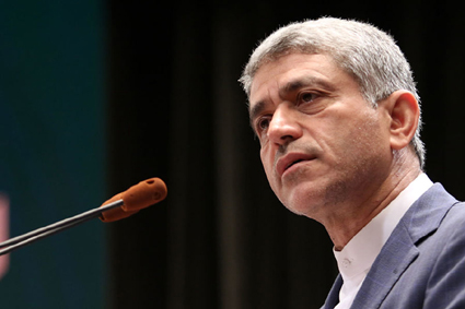 وزیر اقتصاد خواستار تشکیل ستاد اصلاح نرخ سود شد